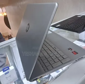 New Laptop HP ProBook 430 8GB AMD Ryzen 3 SSD 256GB