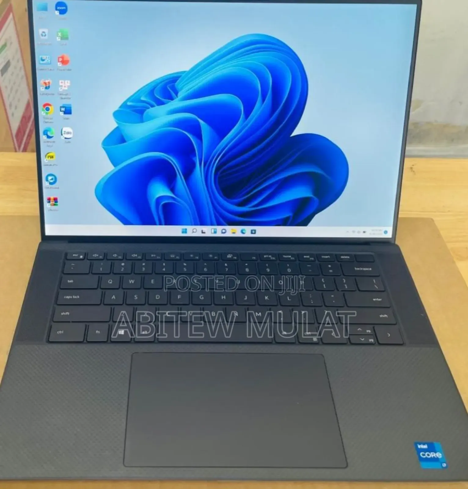 New Laptop Dell Precision 15 7550 32GB Intel Core I9 SSD 1T