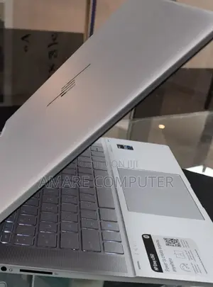 New Laptop HP Envy X360 8GB Intel Core I5 SSD 512GB