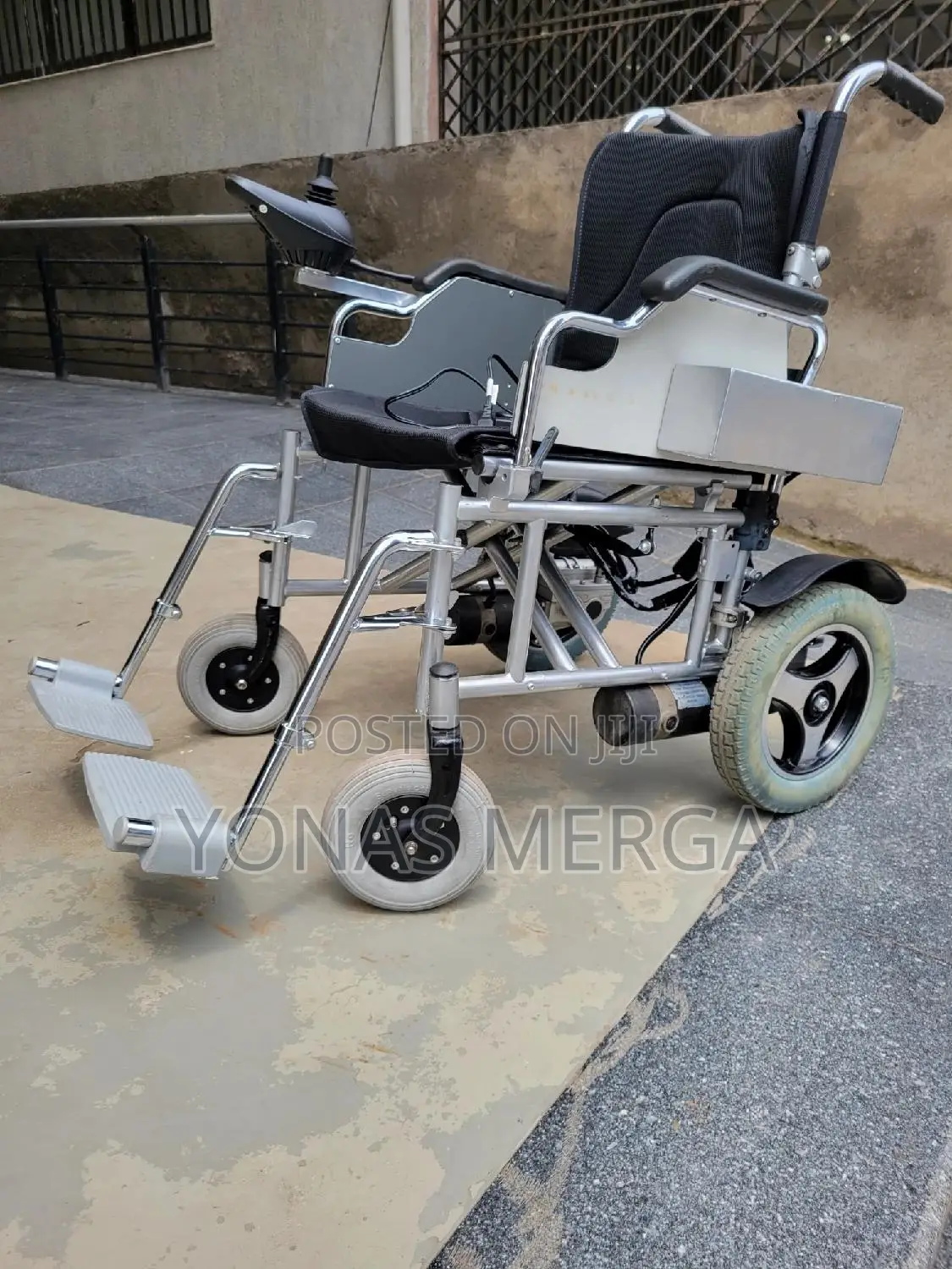 Fold and Travel Electric Wheelchair圯耍moterized Wheelchair
