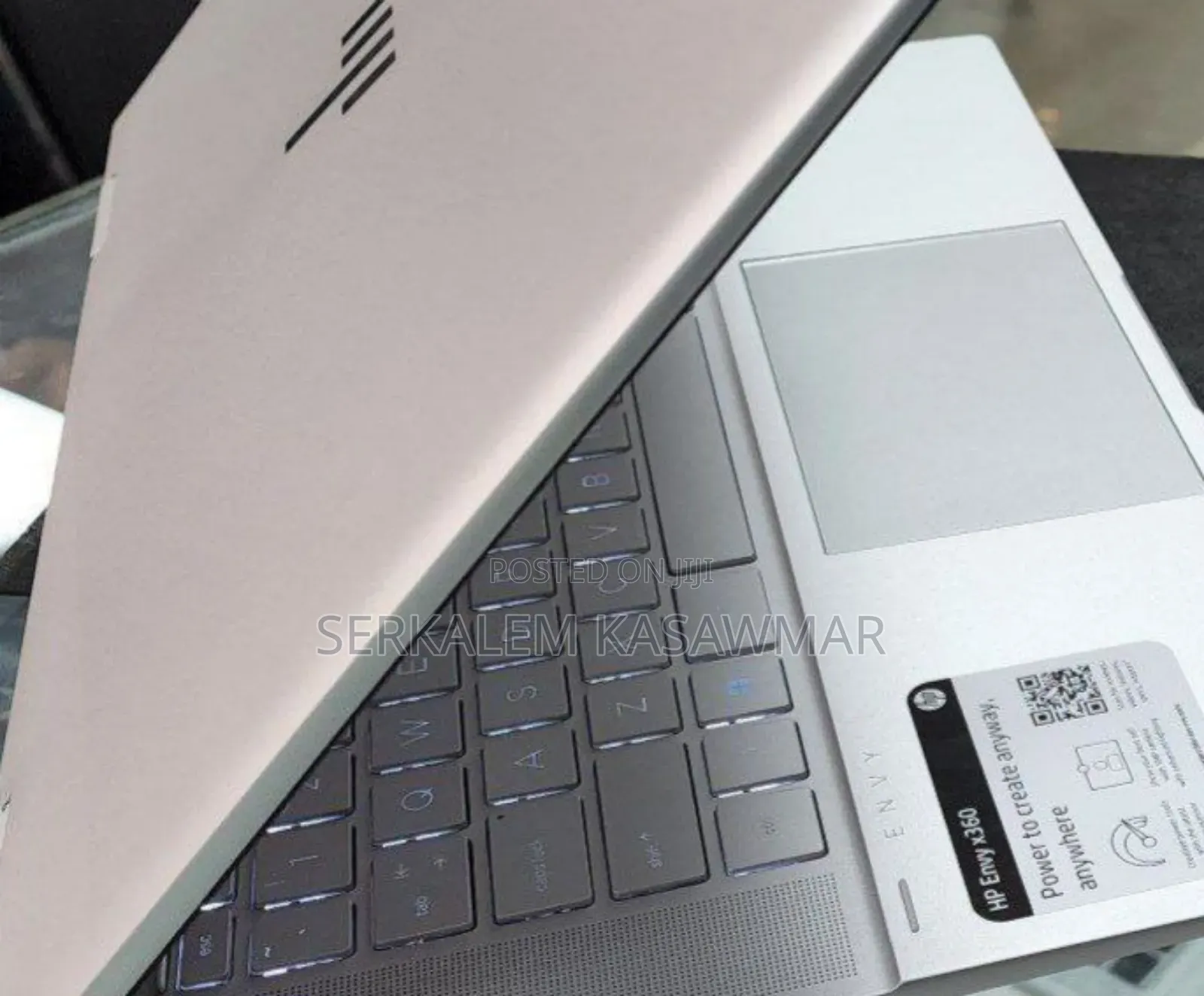 New Laptop HP Envy X360 8GB Intel Core I5 SSD 512GB