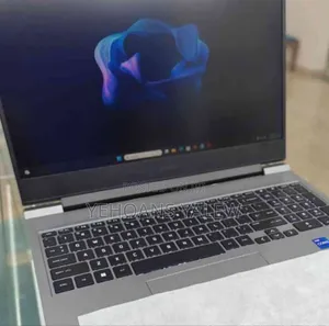 New Laptop HP Omen 15 32GB Intel Core I7 SSD 1T