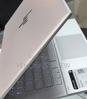 New Laptop HP Envy X360 8GB Intel Core I5 SSD 512GB