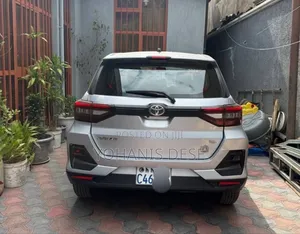 Toyota Raize 2022 Silver