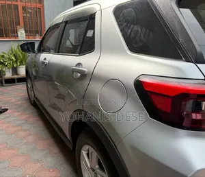 Toyota Raize 2022 Silver