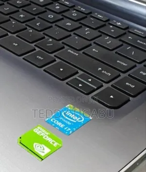 New Laptop HP Pavilion 15 8GB Intel Core I7 SSD 256GB