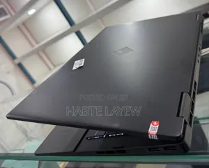 New Laptop MSI Stealth 16 AI Studio 16GB Intel Core I7 SSD 512GB