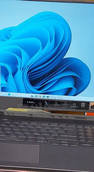 New Laptop Asus ROG Strix G15 16GB AMD Ryzen 7 SSD 1T