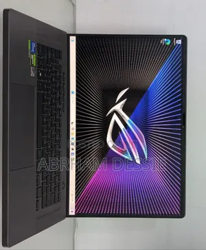 Photo - New Laptop Asus 16GB Intel Core I7 SSD 512GB