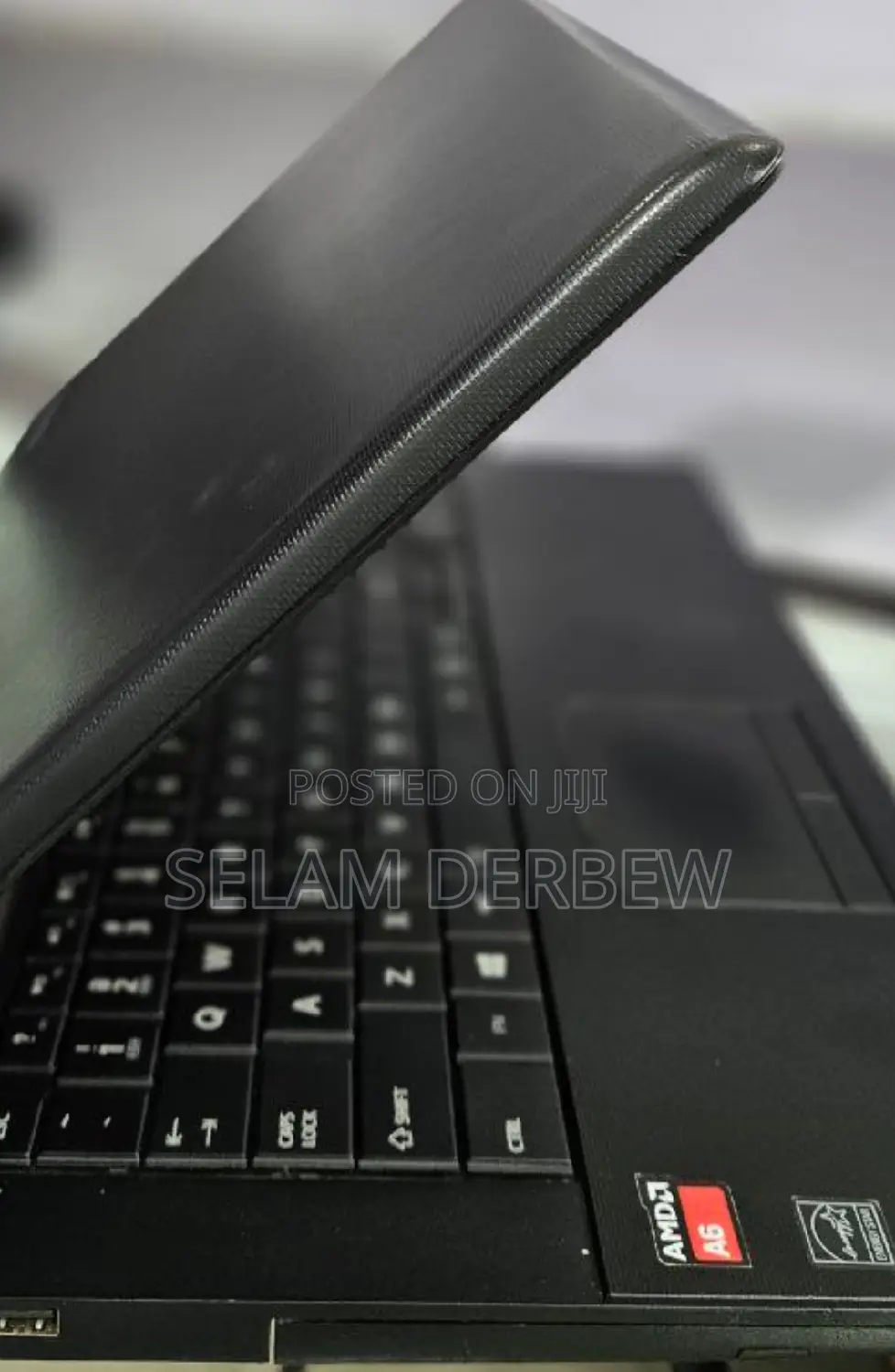 Laptop Toshiba A30 4GB AMD A6 HDD 700GB