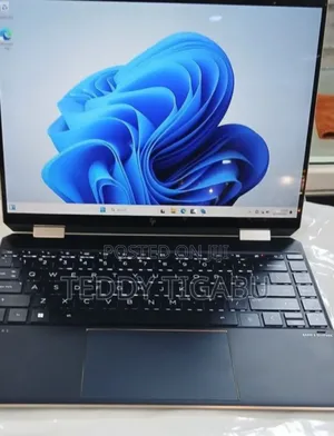 New Laptop HP Spectre 32GB Intel Core I7 SSD 1T