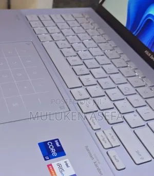 New Laptop Asus Zenbook 14 UX434 16GB Intel Core I7 SSD 512GB