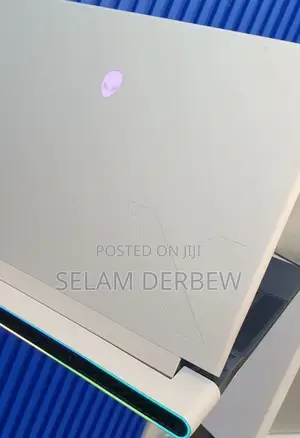 New Laptop Dell Alienware 17 32GB Intel Core Ultra 9 SSD 1T