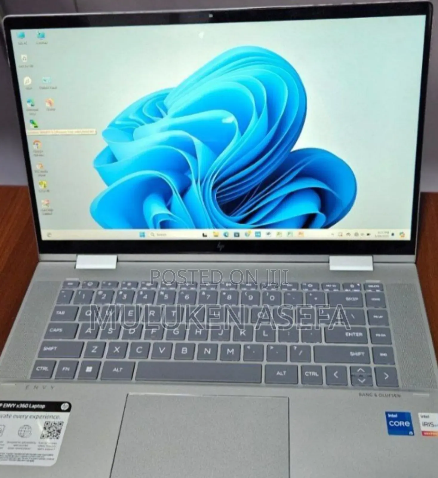 New Laptop HP Envy X360 8GB Intel Core I5 SSD 512GB