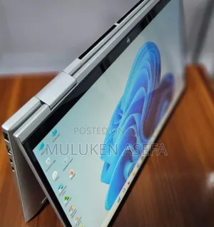 New Laptop HP Envy X360 8GB Intel Core I5 SSD 512GB