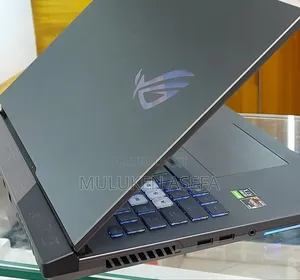 New Laptop Asus ROG Strix G17 16GB AMD Ryzen 7 SSD 1T