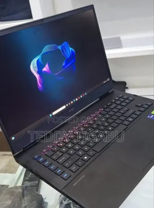 New Laptop HP Omen 17 32GB Intel Core I9 SSD 2T