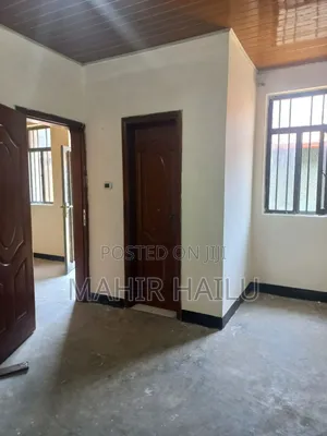 Photo - 1bdrm House in Real, Bole for rent