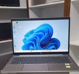 New Laptop HP Zbook Studio G7 32GB Intel Core I7 SSD 1T