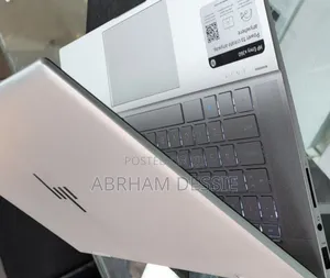 Photo - New Laptop HP 8GB Intel Core I5 SSD 512GB