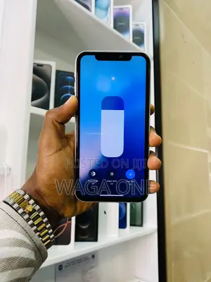 Photo - New Apple iPhone 11 128 GB White