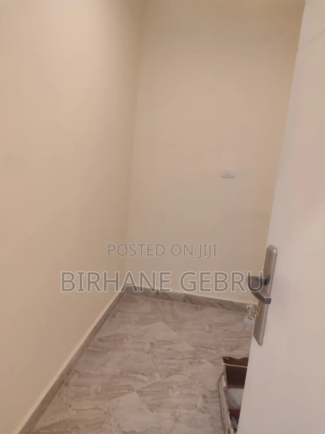 2bedroom Apartiment for Rent