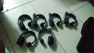 Solidcom Se 6s, a 6-Person Wireless Headset Intercom System