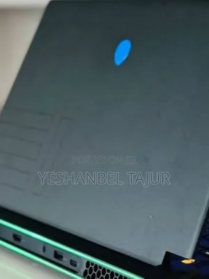 New Laptop Alienware M15 R3 16GB AMD Ryzen 7 SSD 1T