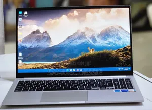 New Laptop Samsung 8GB Intel Core I5 SSD 256GB