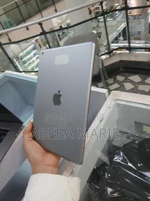 New Apple iPad Air 32 GB