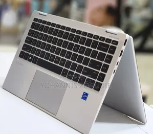 New Laptop HP EliteBook 1040 G8 16GB Intel Core I7 SSD 512GB