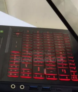 New Laptop MSI Pulse GL66 12GB Intel Core I5 SSD 512GB