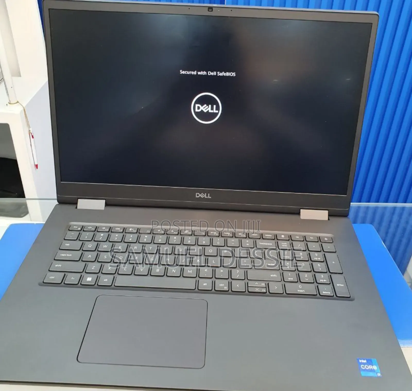 New Laptop Dell Precision 7780 32GB Intel Core I7 SSD 1T