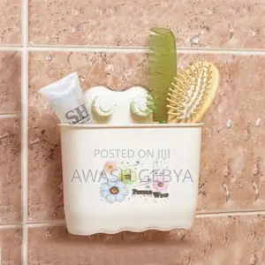 Wall-Mounted Suction Cup Holder