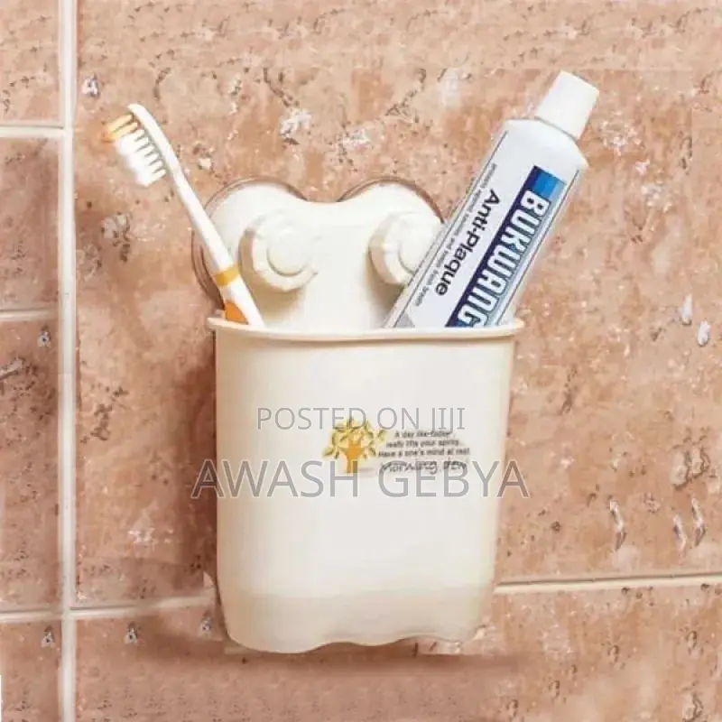 Wall-Mounted Suction Cup Holder