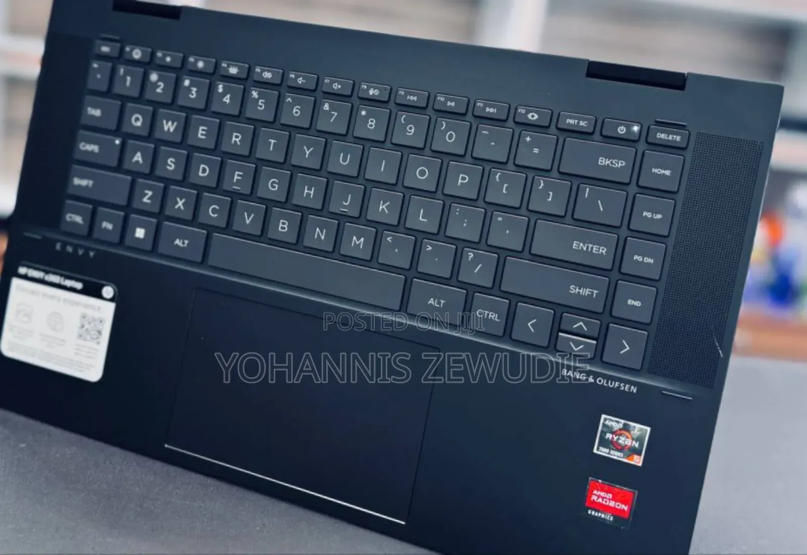 New Laptop HP Envy X360 8GB AMD Ryzen 5 SSD 512GB