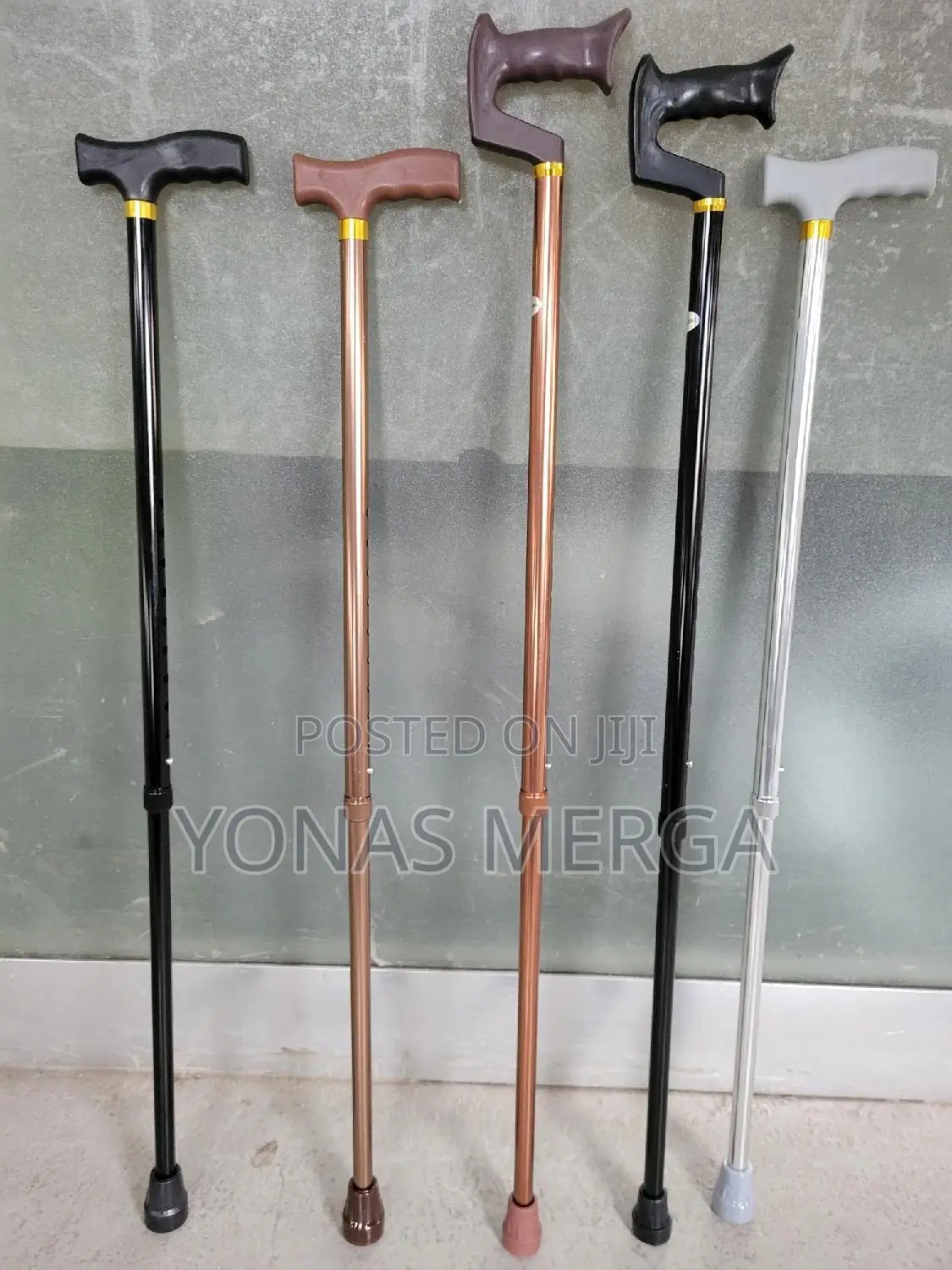 Cane=Pivoting Base Slip Resistant - Cane Is Capped With Slip