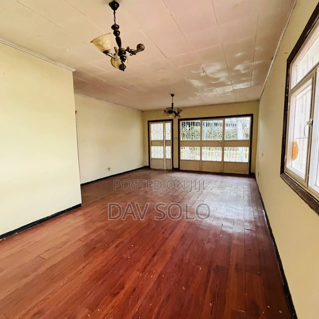 4bdrm Villa in Bole for rent