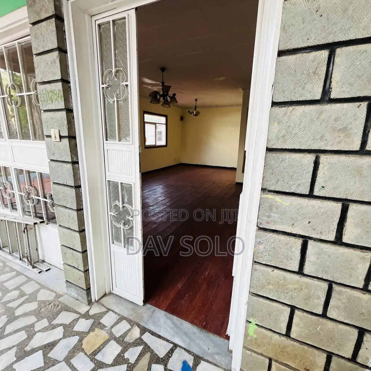 4bdrm Villa in Bole for rent
