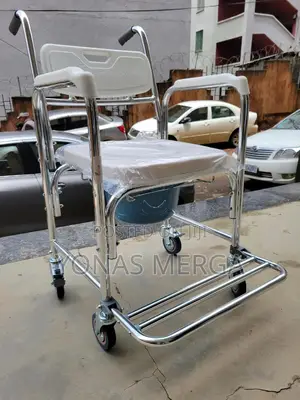 Photo - Toilet=4-in-1 Commode Chair Functions as A疝0bedside Commode