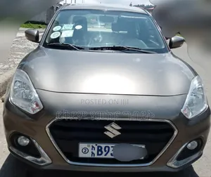 Photo - Suzuki Dzire 2021 Gray
