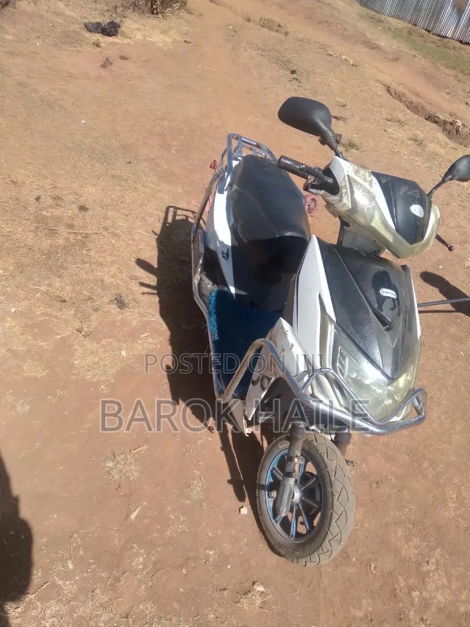 Motorcycle 2016 White