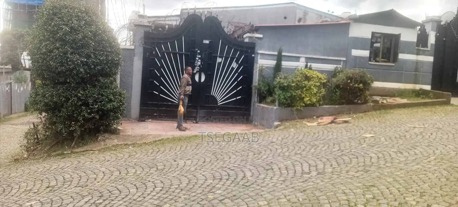 2bdrm House in Kolfe Keranio for rent