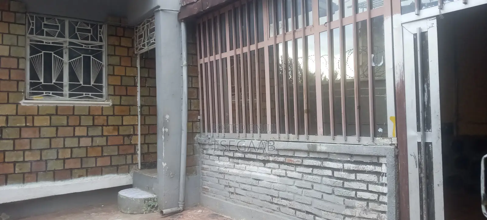 2bdrm House in Kolfe Keranio for rent