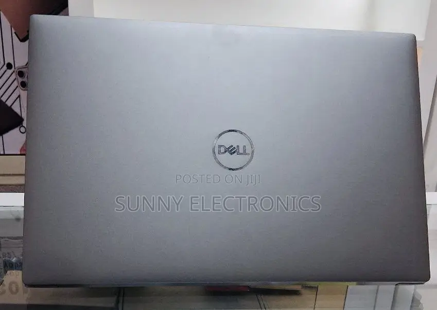 New Laptop Dell Precision 5550 16GB Intel Core I7 SSD 512GB