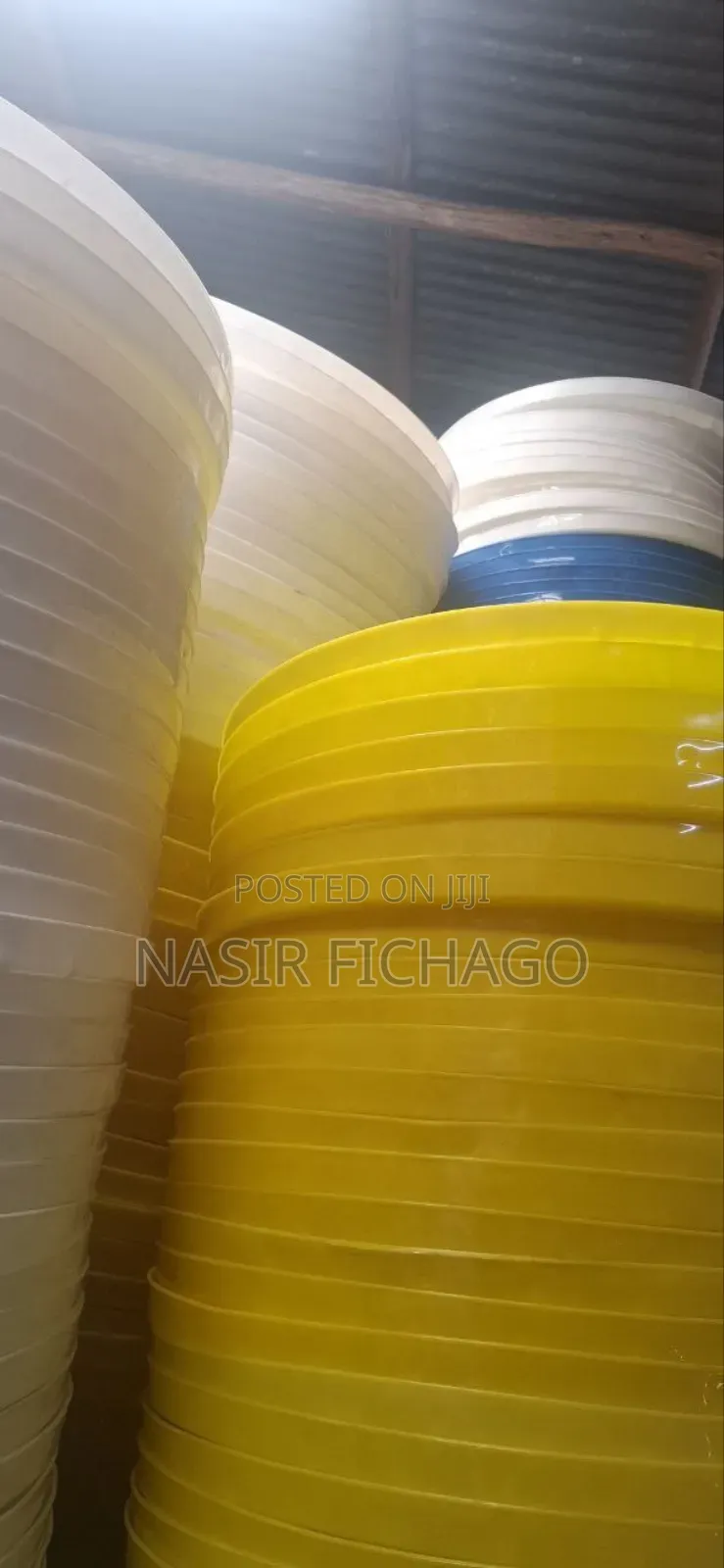 Circle and Rectangle Plastic Table