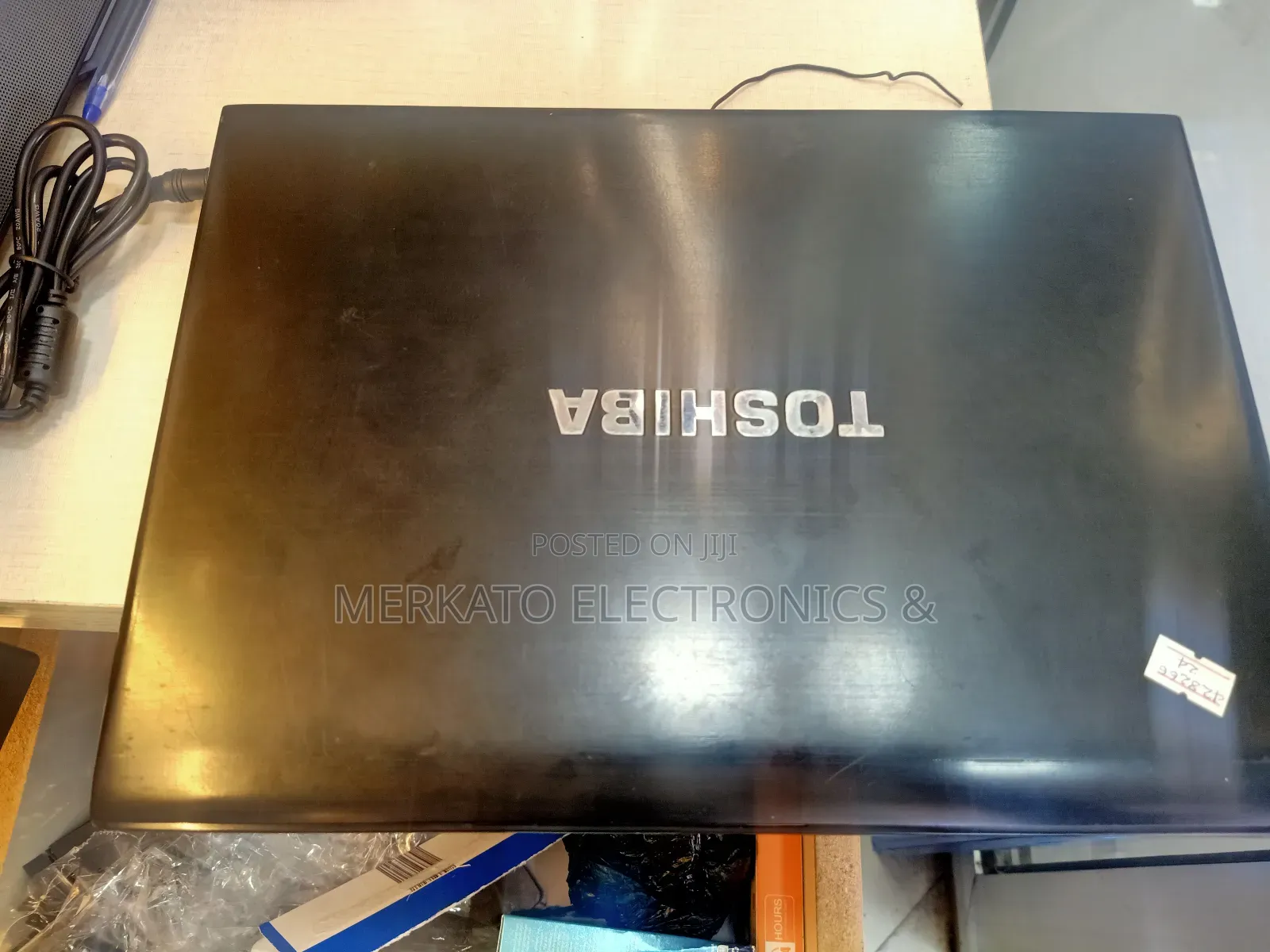 Laptop Toshiba Satellite C855 4GB Intel Core I5 HDD 500GB