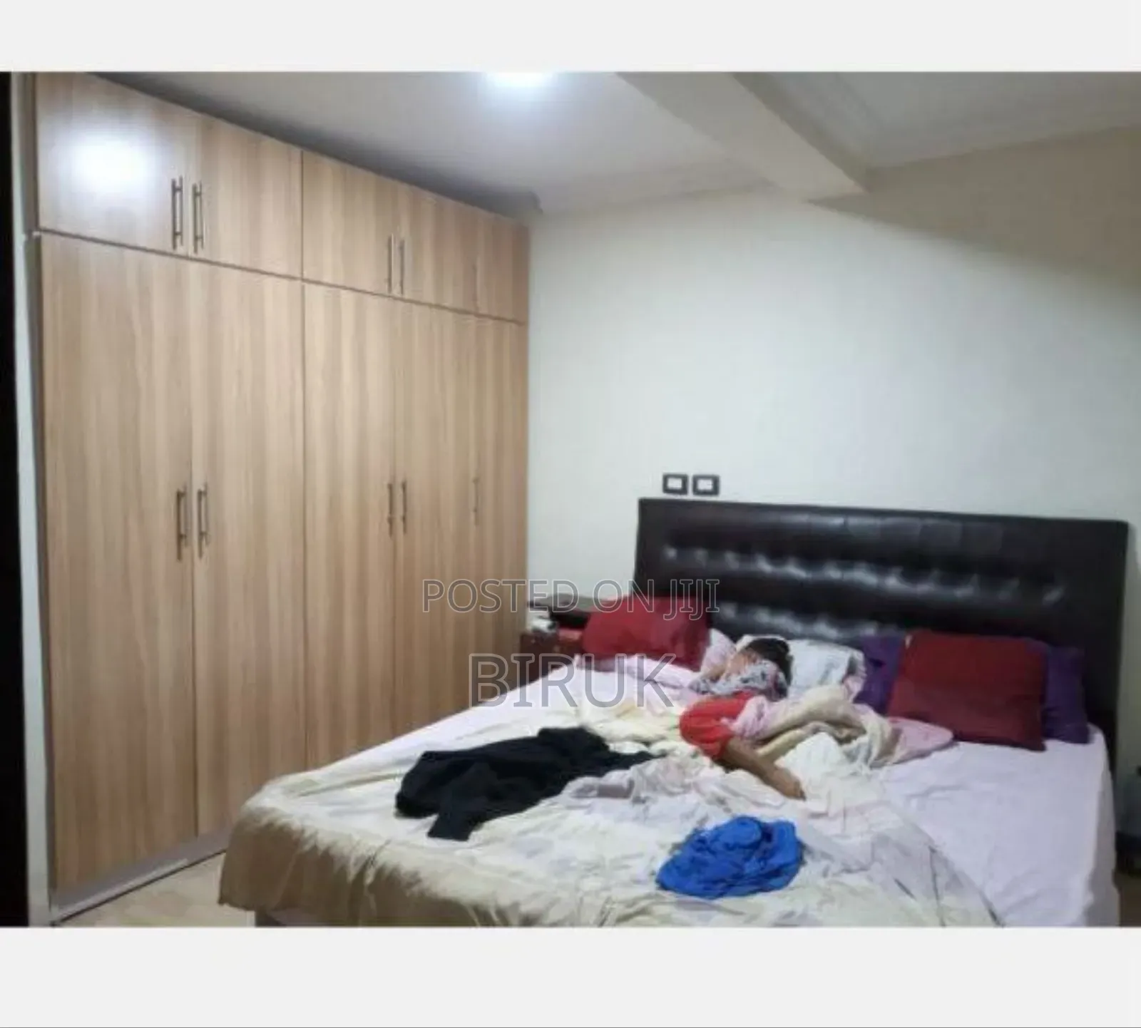 Furnished 2bdrm Condo in ቦሌ አራብሳ, Bole for sale