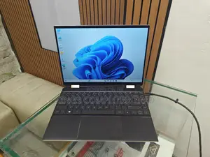 New Laptop HP Spectra 13 16GB Intel Core I7 SSD 1T