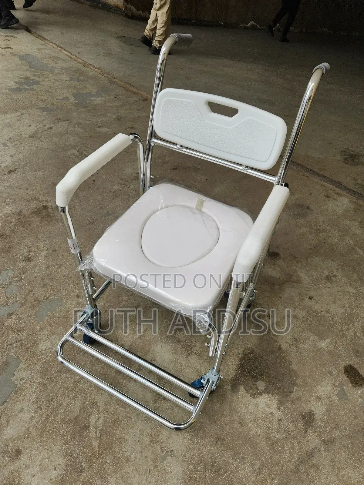 Commode Wheelchair軍隊wheelchair Commode喬木commode Wheelchair